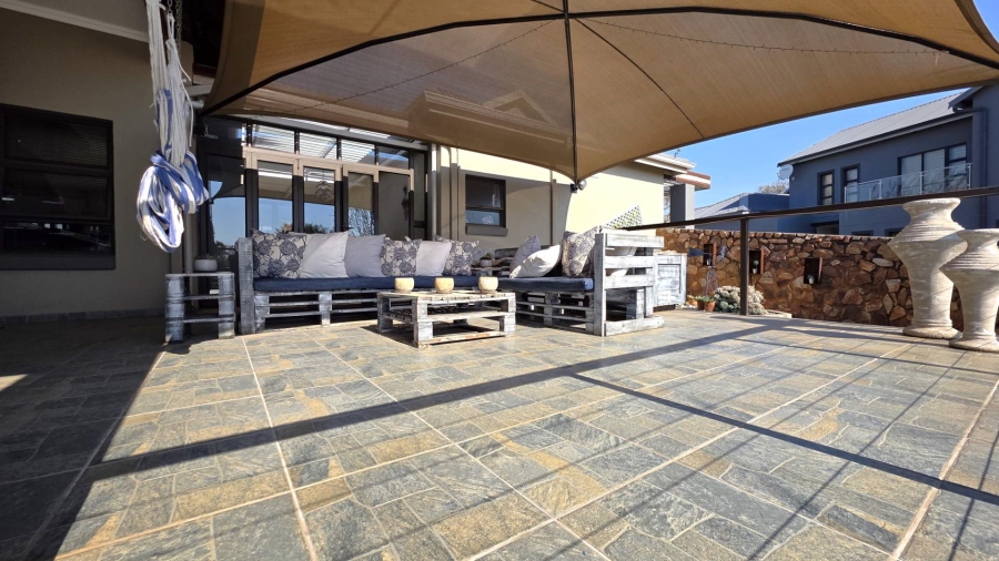 4 Bedroom Property for Sale in Seasons Lifestyle Estate North West